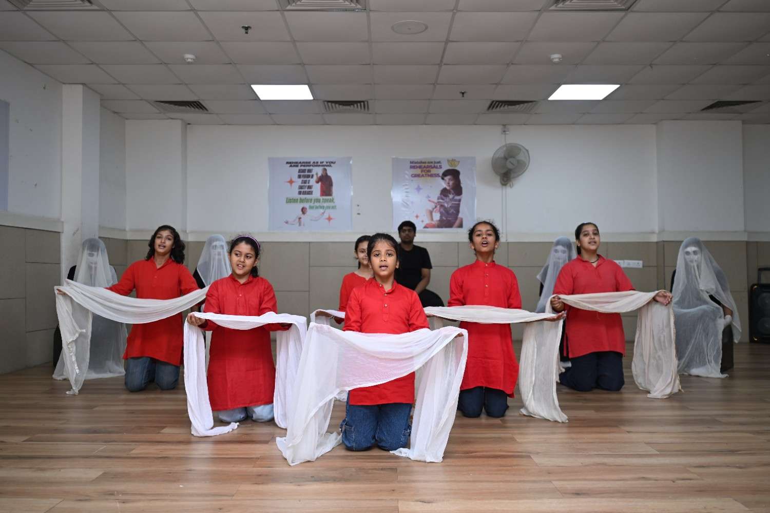 Nukkad natak perfoance, Sapphire International school